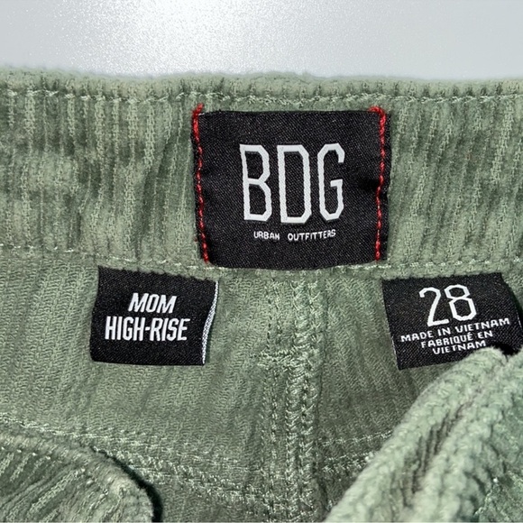 Urban Outfitters BDG Mom High-Rise Corduroy Pants - Picture 7 of 11